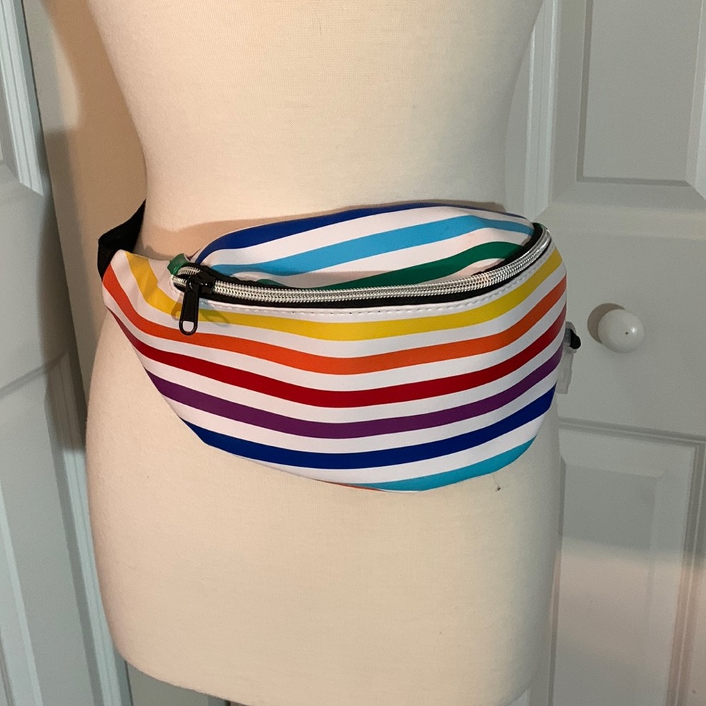 Rainbow Fanny packet